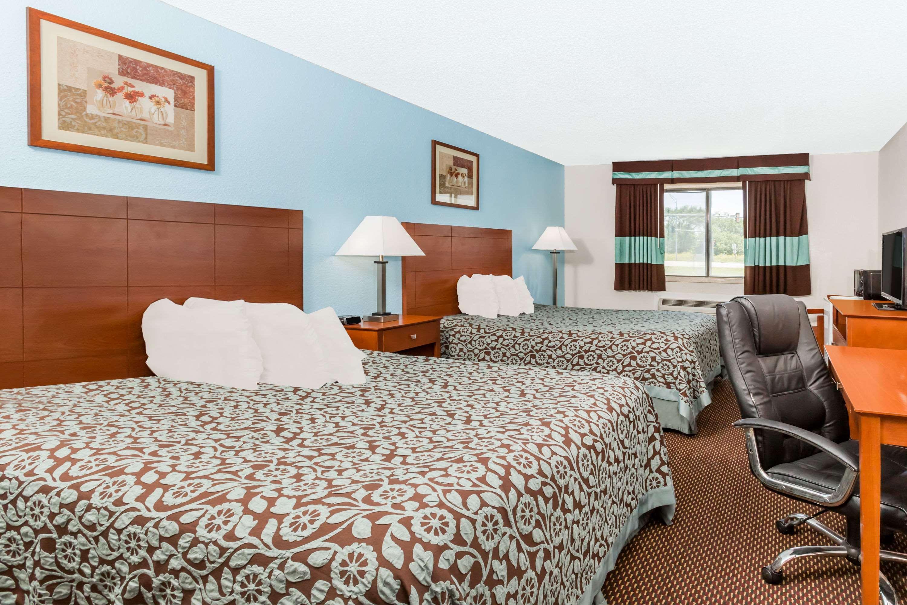 Days Inn By Wyndham Ankeny - Des Moines Exterior photo